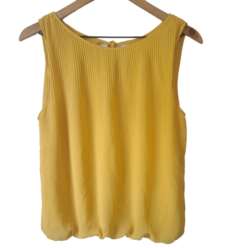 Max Studio Pintuck Sleeveless Top Size Small
